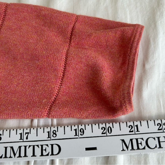 Robert Graham Peach V-Neck Pullover Knit Sweater - Picture 13 of 14